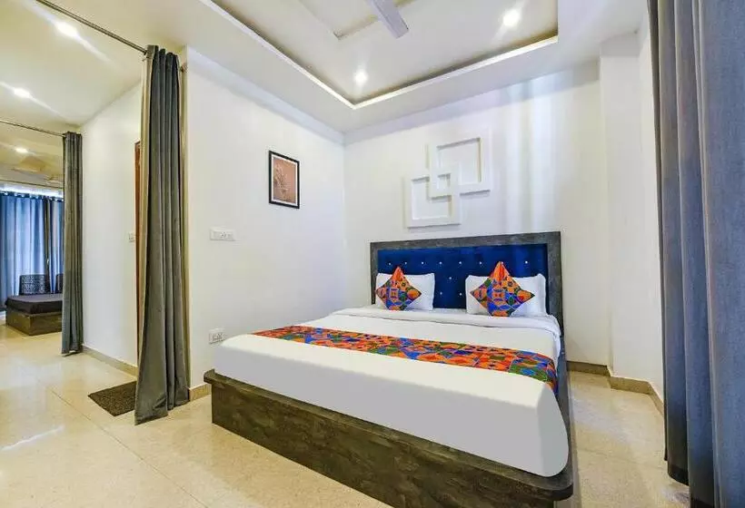 Fabhotel The Micky House