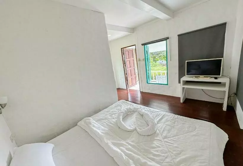 هتل Capital O 75411 Navagio​ Boutique​ Koh​ Chang​