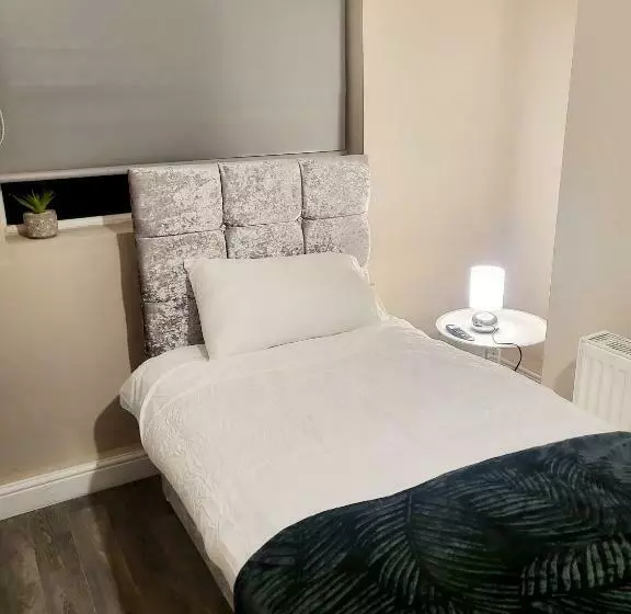 Mm Sure Stay Accommodation   Ng1