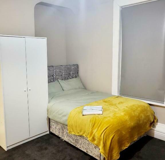 Mm Sure Stay Accommodation   Ng1