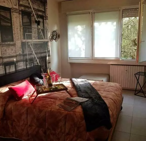 Aamiaismajoitus (B&B) Nyx Lilura Foresteria Lombarda