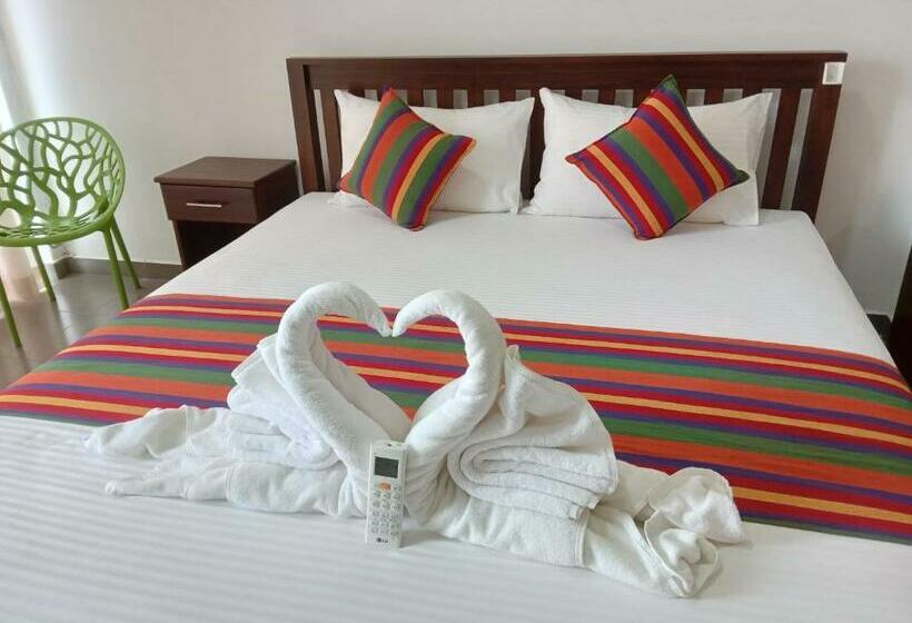 فندق Keyali Holiday Inn