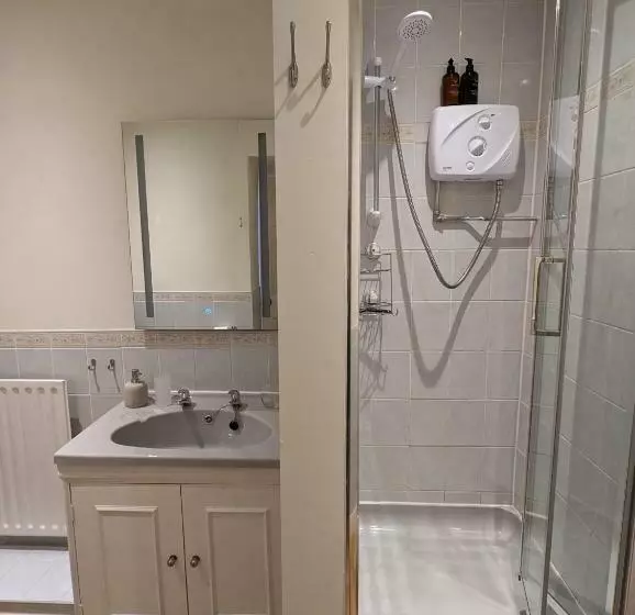 Whittakers Barn Farm Bed And Breakfast