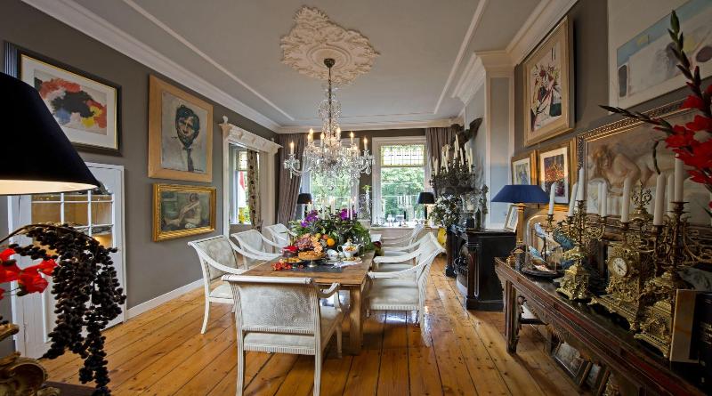 민박 Breitner House