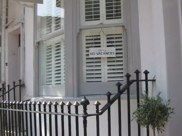 فندق Aquarium Guest House