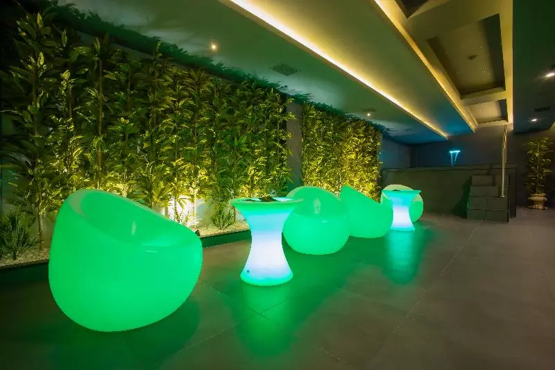 هتل Bushi Resort & Spa