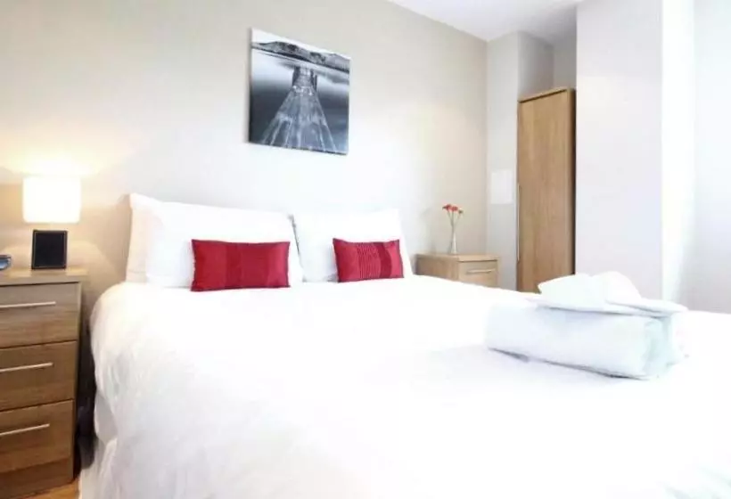 City Apartments Milton Keynes - Theatre District