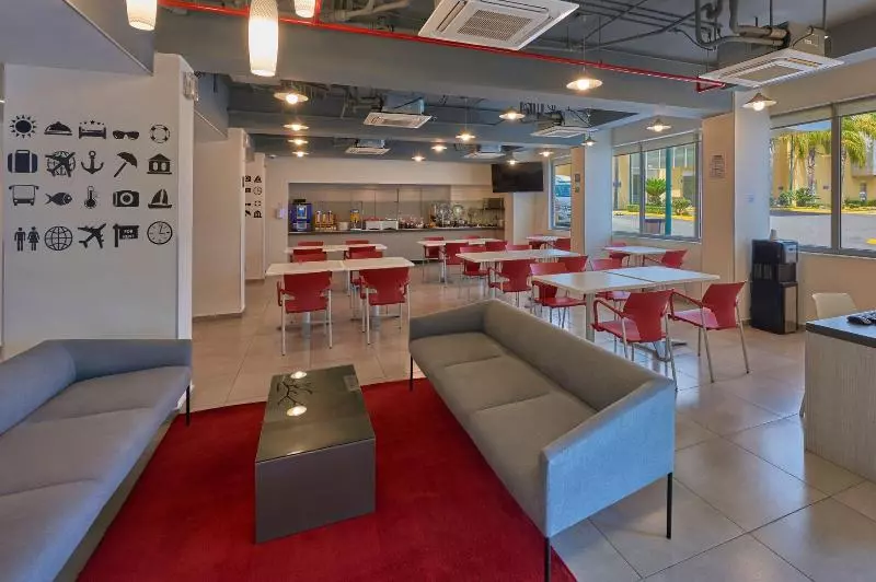 فندق City Express Junior By Marriott Puebla Finsa