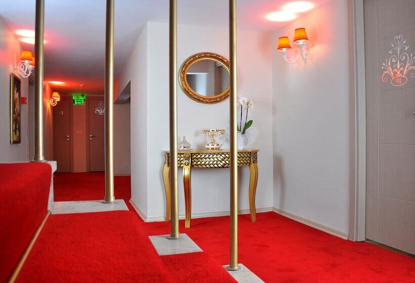 ホテル Divani Ali