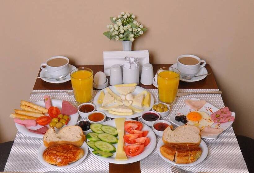 ホテル Divani Ali