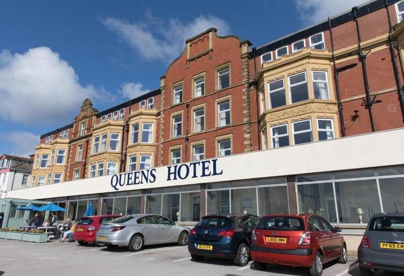 فندق Queens