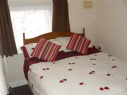 Hotelli Seaforth Guest House   Pleasure Beach