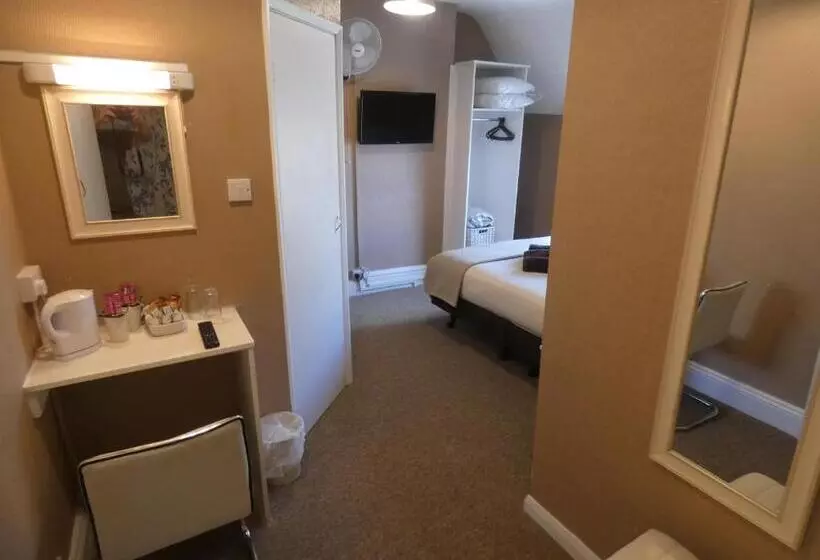 בית מלון כפרי The Charlesworth