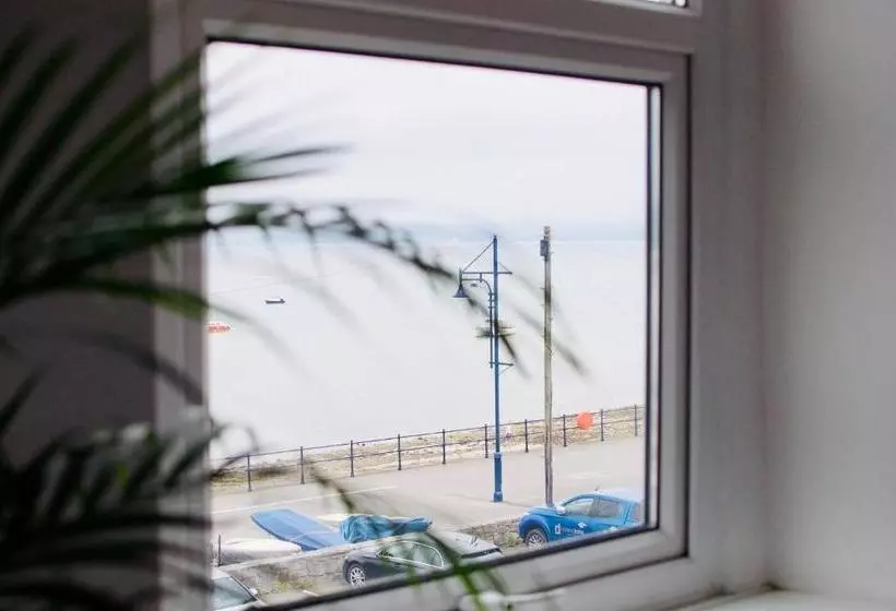 Hotel The Coast House