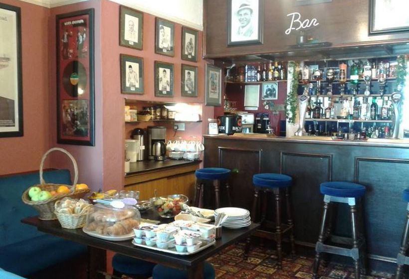 فندق The Malvern Guesthouse & The Blues Grill