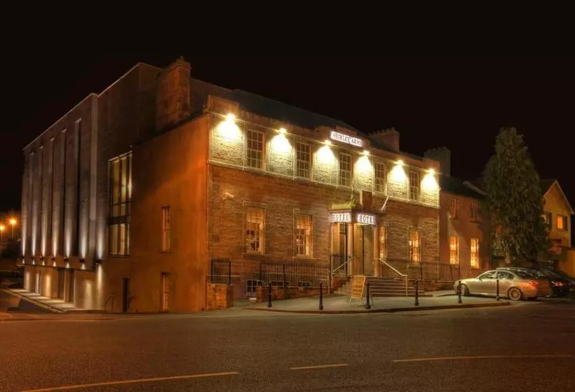 호텔 The Shirley Arms