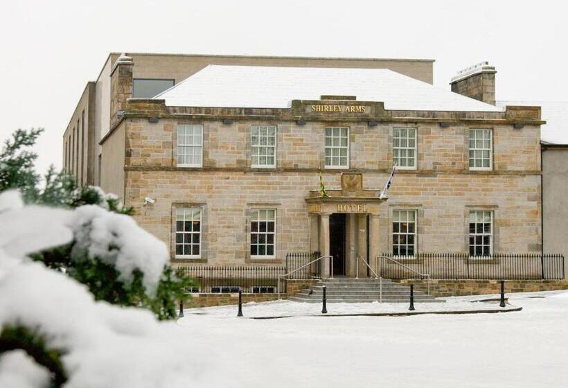Hotel The Shirley Arms