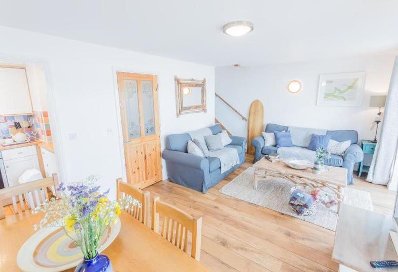 Tolcarne Beach Apartments