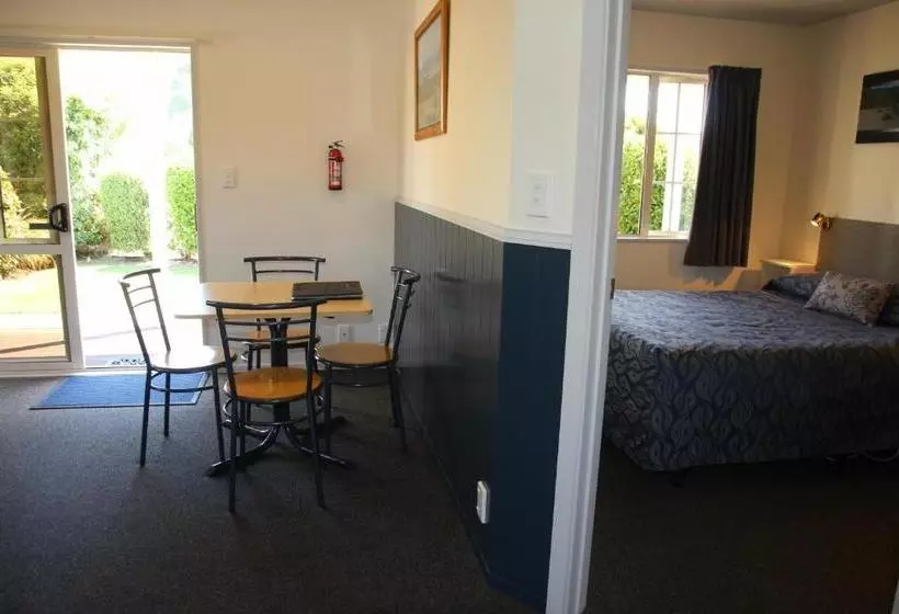 Kaikoura Cottage Motels