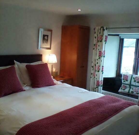 بنسيون Buckle Yeat