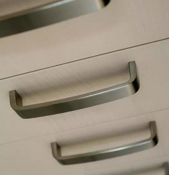 [r2b] Serviced Apartment