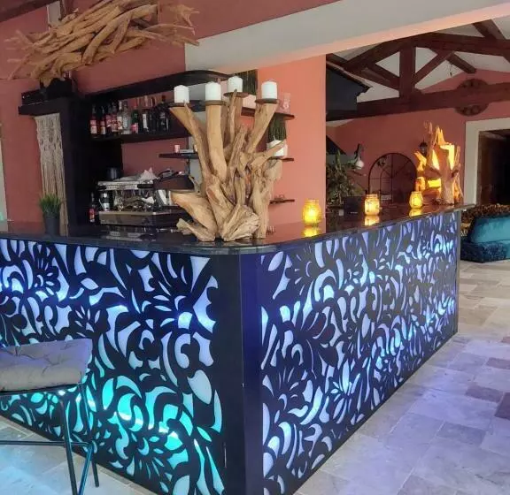 تختخواب و صبحانه Auberge Du Dom
