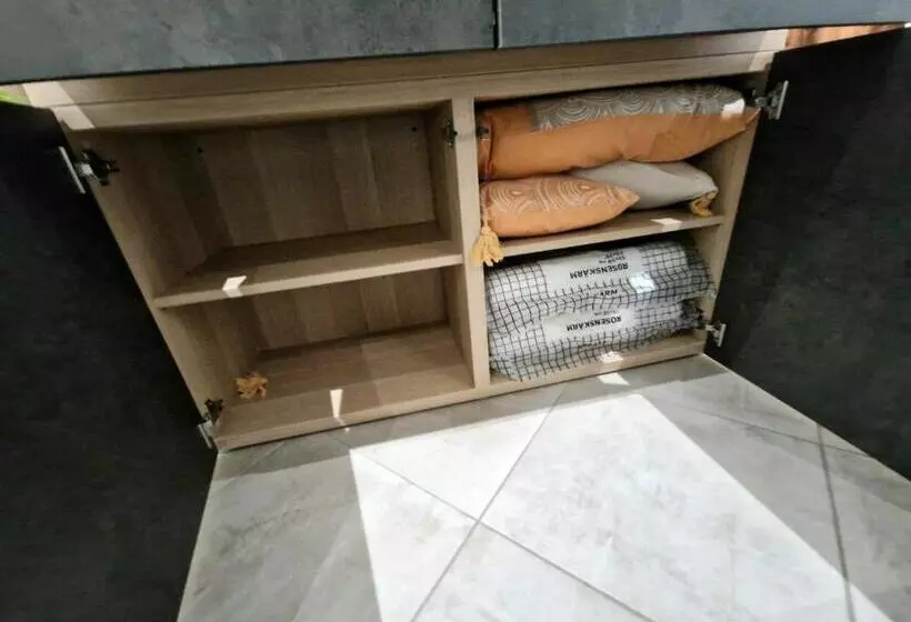 ベッドアンドブレックファースト Le Twenty