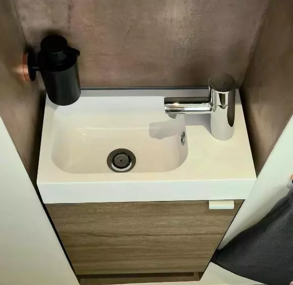 ベッドアンドブレックファースト Le Twenty