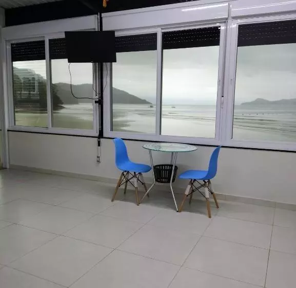 Francis Hotel Mar