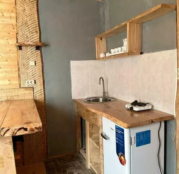 پانسیون Deka Cottage