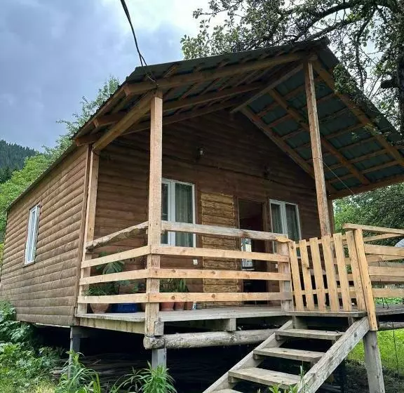 پانسیون Deka Cottage