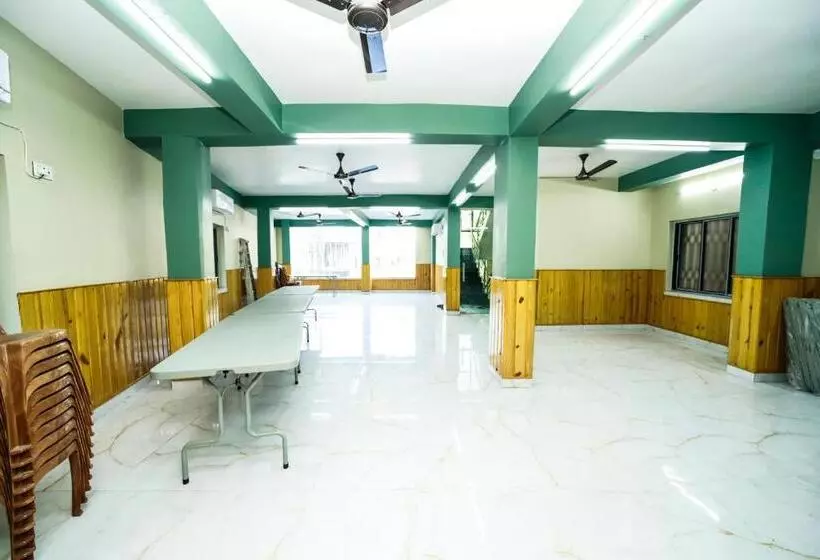 Majatalo Rishika Banquet And Guest House