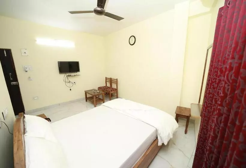 Majatalo Rishika Banquet And Guest House