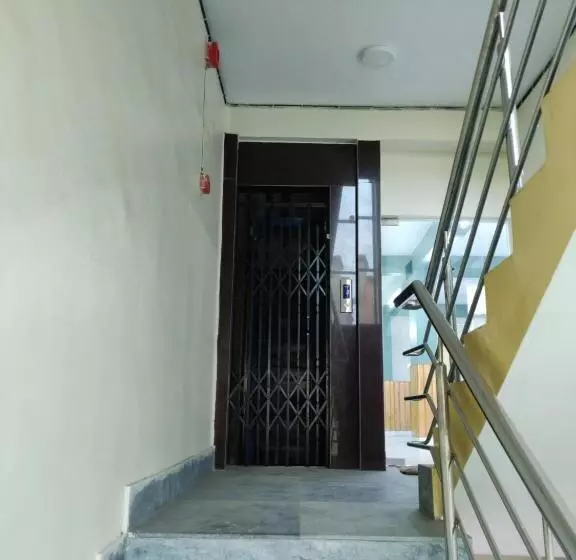 Majatalo Rishika Banquet And Guest House