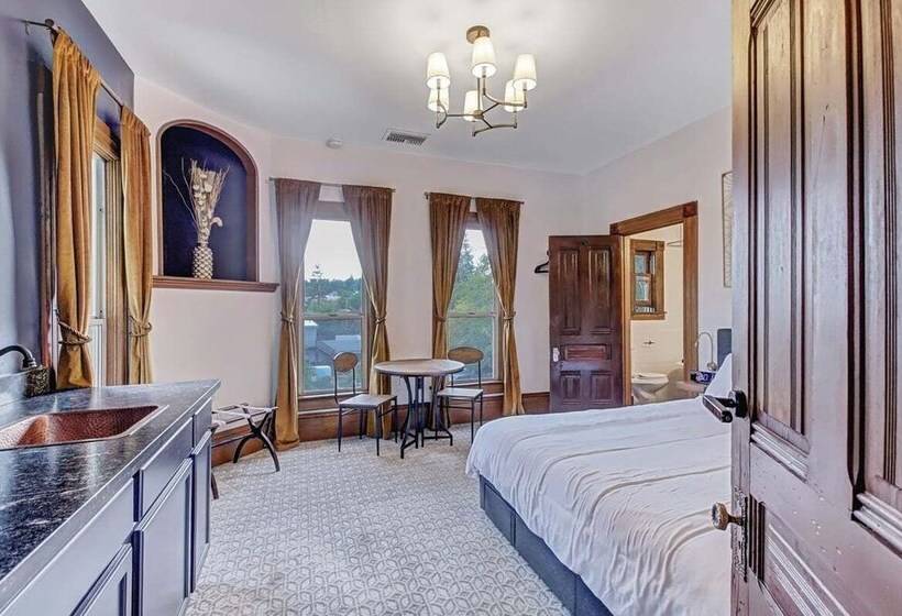 호스텔 Golden Dreams Inn