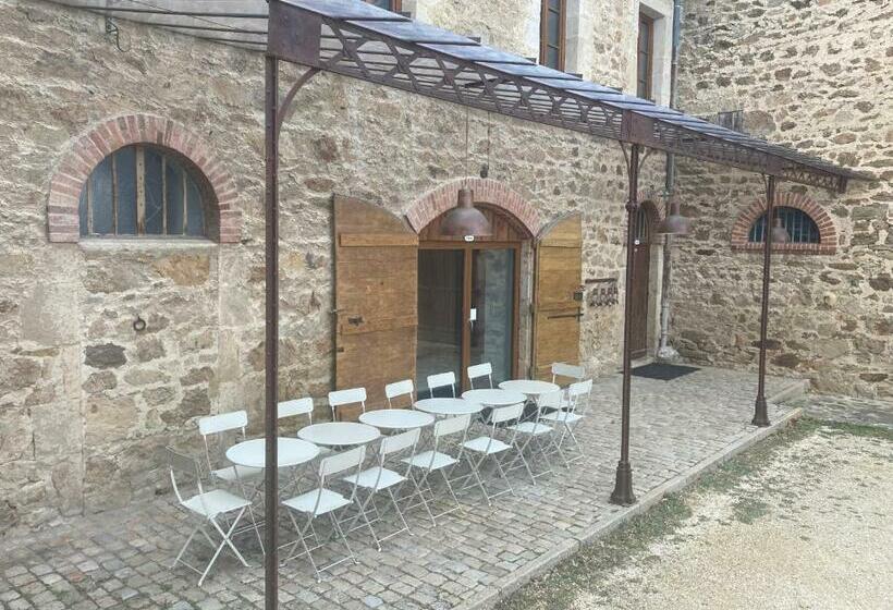 פנסיון L Ermitage