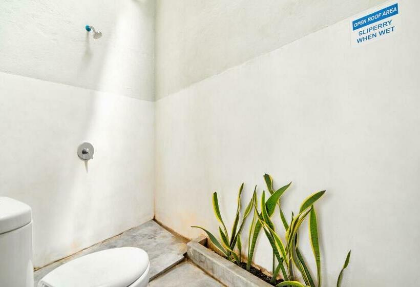 הוסטל Kaya Uluwatu