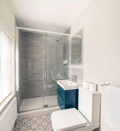 Общежитие The Seaview, East Preston