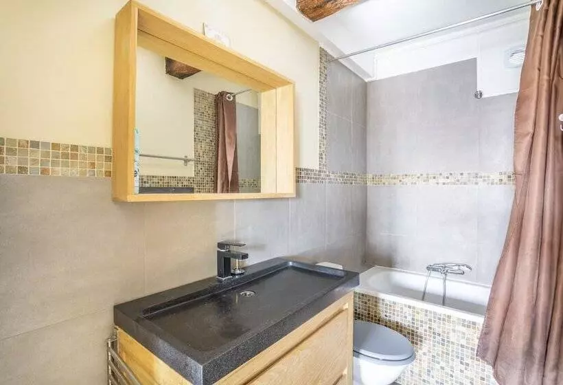 Hostel Ambassade Bretonne Vieux Port