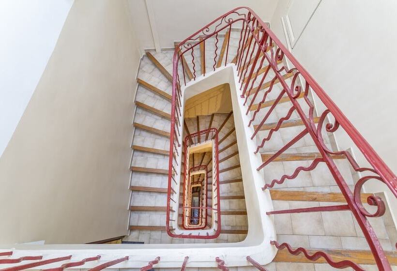 Hostel Ambassade Bretonne Vieux Port