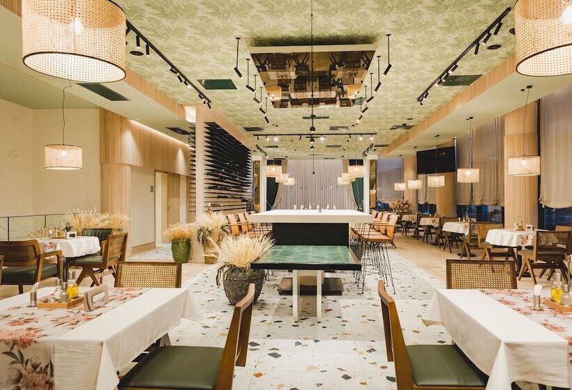 فندق Aurel Coast