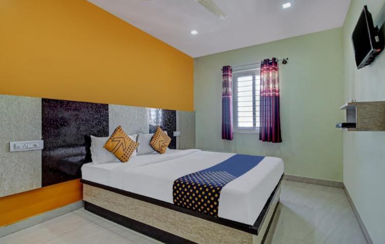 בית מלון כפרי Rrr Residency