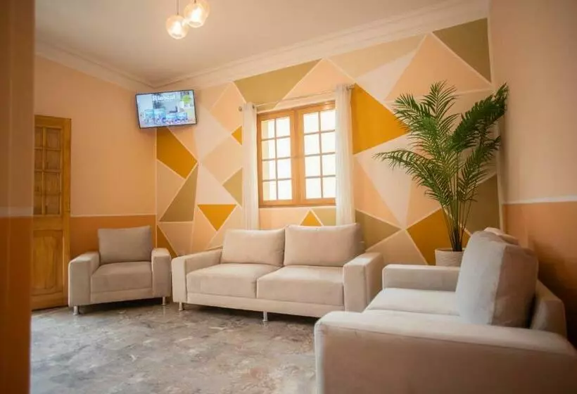 پانسیون Hostal Telsa Sweet Stay Inkahoteles