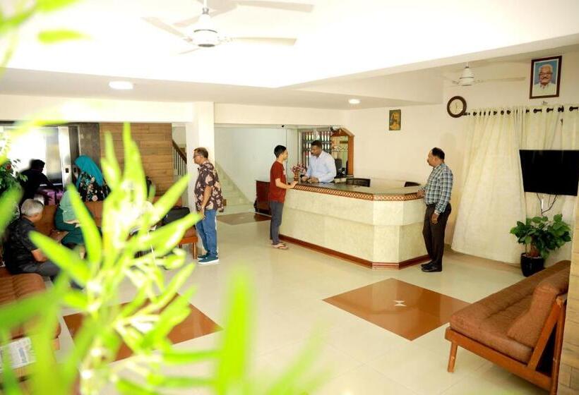 Hotel Ashish Tourist Home
