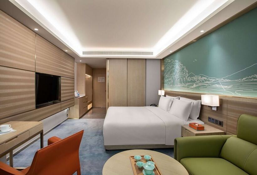 בית מלון כפרי Ramada By Wyndham Guilin Hitech Zone