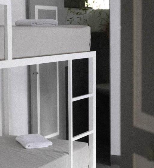 Majatalo Clics Coliving & Coworking