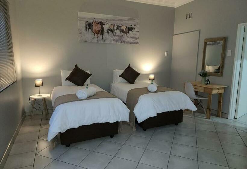 פנסיון The Honeycomb 2