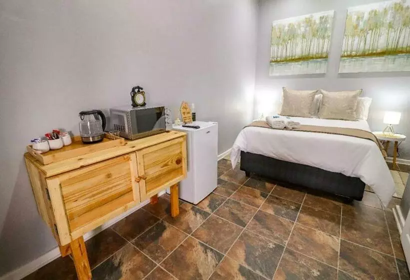 Majatalo The Honeycomb 2