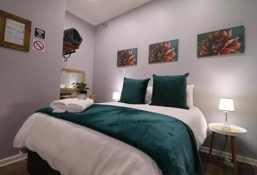 Majatalo The Honeycomb 2