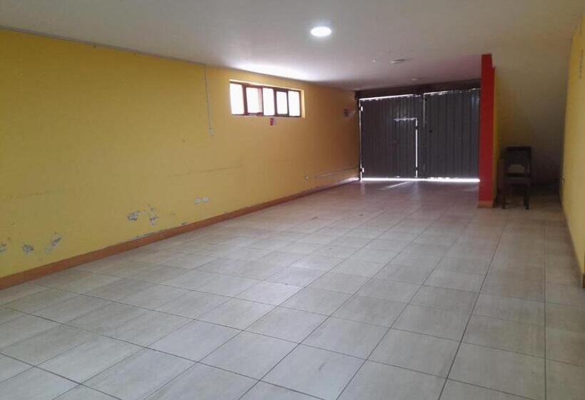 ユースホステル San Antonio